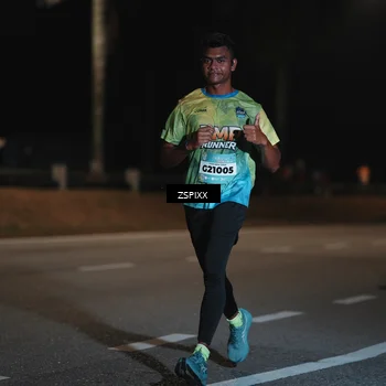 Runner Photo 5910861