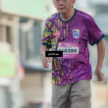 Runner Photo 5910863