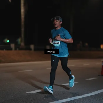 Runner Photo 5910878