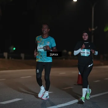 Runner Photo 5910898