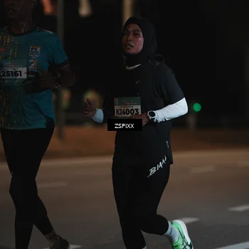Runner Photo 5910915