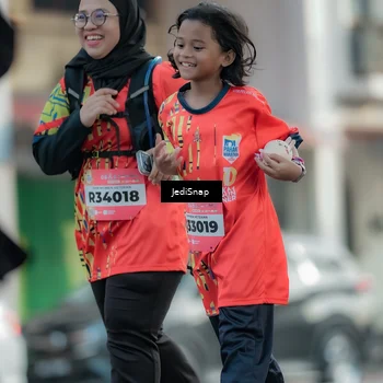 Runner Photo 5910944