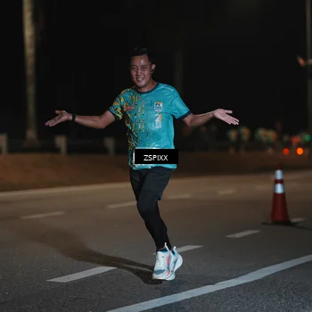 Runner Photo 5910949