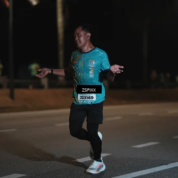 Runner Photo 5910956