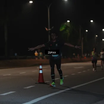Runner Photo 5910969