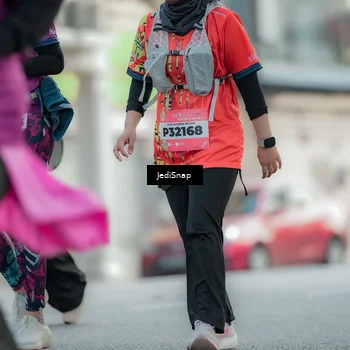 Runner Photo 5910972