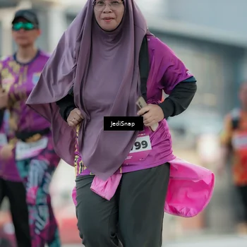 Runner Photo 5910998