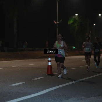 Runner Photo 5911001