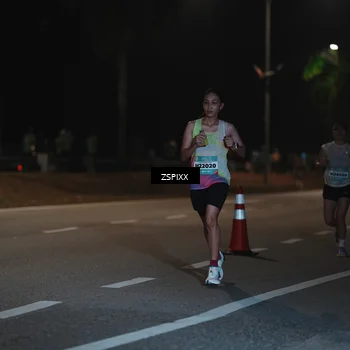 Runner Photo 5911024