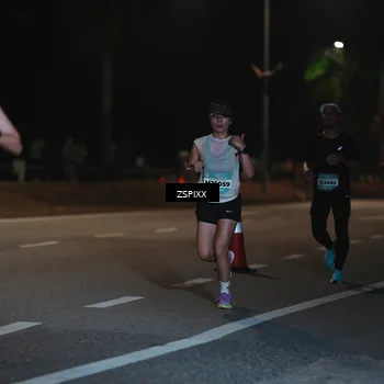 Runner Photo 5911036