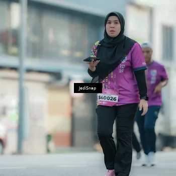 Runner Photo 5911053