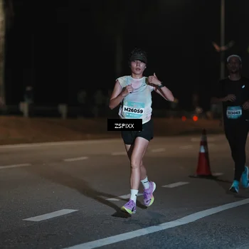 Runner Photo 5911055