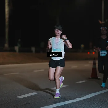 Runner Photo 5911057