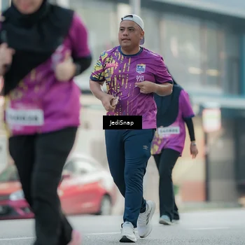 Runner Photo 5911060