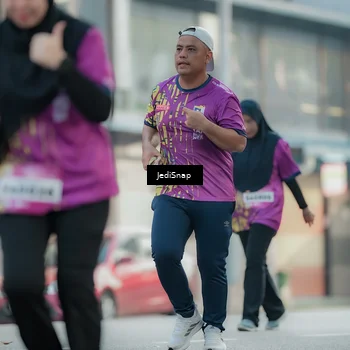 Runner Photo 5911062