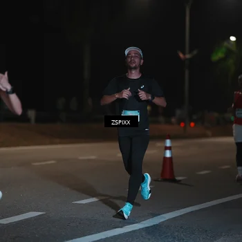 Runner Photo 5911064