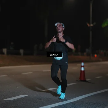 Runner Photo 5911067