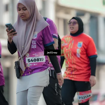 Runner Photo 5911112