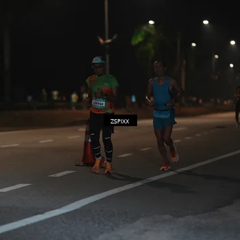 Runner Photo 5911127