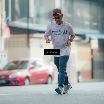 Runner Photo 5911164