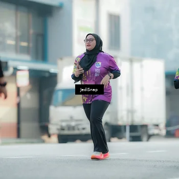 Runner Photo 5911165