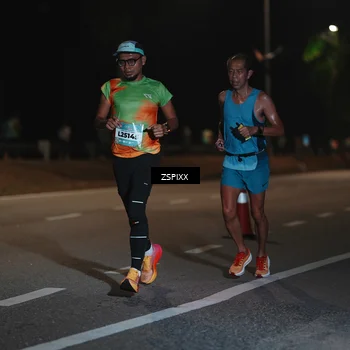 Runner Photo 5911166