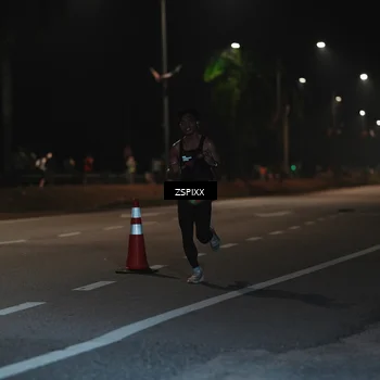 Runner Photo 5911176