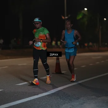 Runner Photo 5911183
