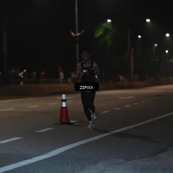 Runner Photo 5911190