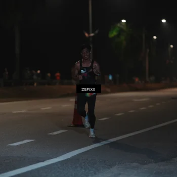 Runner Photo 5911201