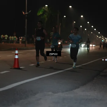 Runner Photo 5911245
