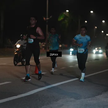 Runner Photo 5911264