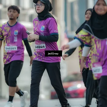 Runner Photo 5911265