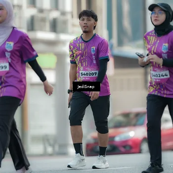 Runner Photo 5911273
