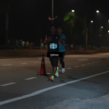 Runner Photo 5911302