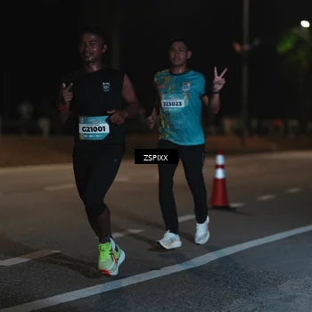 Runner Photo 5911333
