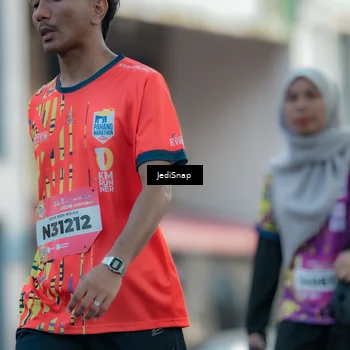 Runner Photo 5911339