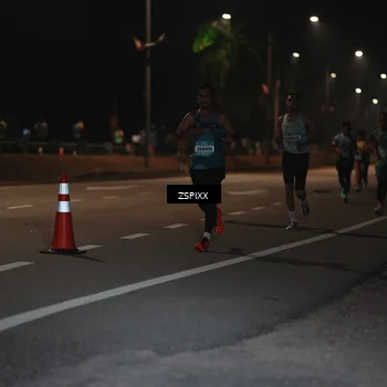 Runner Photo 5911366