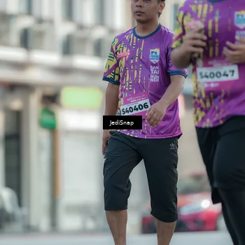 Runner Photo 5911370