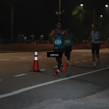 Runner Photo 5911371
