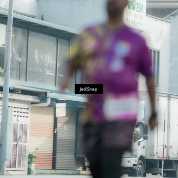 Runner Photo 5911376