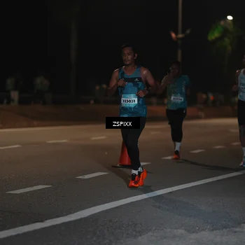 Runner Photo 5911381