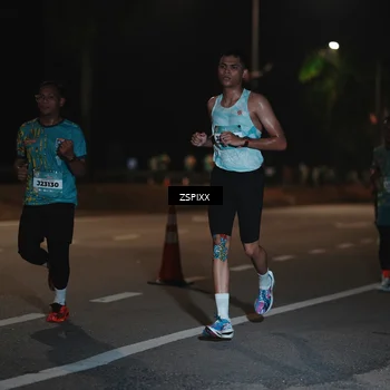 Runner Photo 5911415