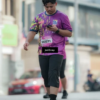Runner Photo 5911429