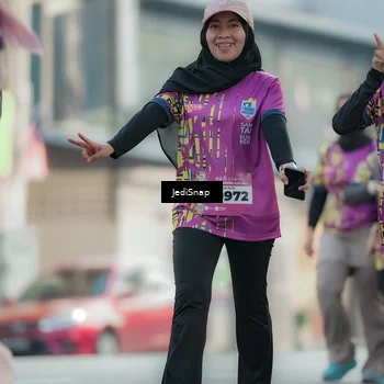 Runner Photo 5911446