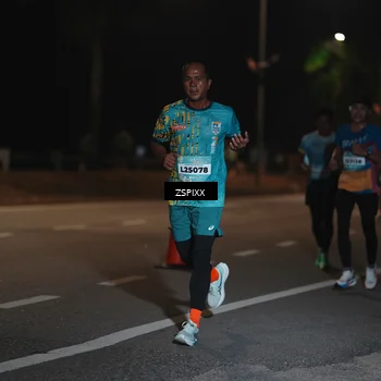 Runner Photo 5911447