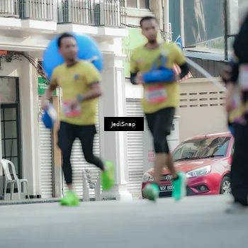 Runner Photo 5911540