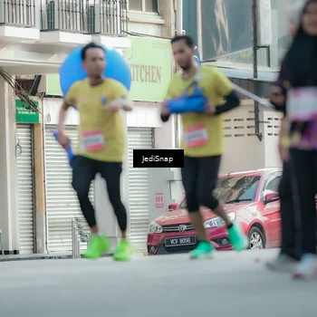 Runner Photo 5911542