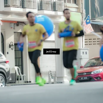 Runner Photo 5911544