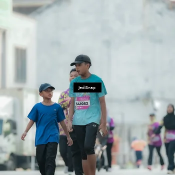 Runner Photo 5911583